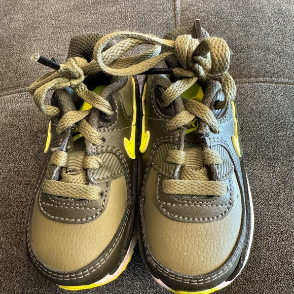 Baby Nike Air Max - Picture 3 of 4